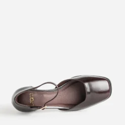 Babies marron cuir à talon