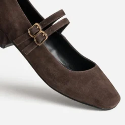 Babies marron cuir velours deux brides