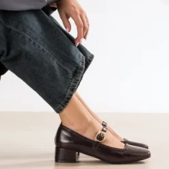 Babies marron foncé cuir