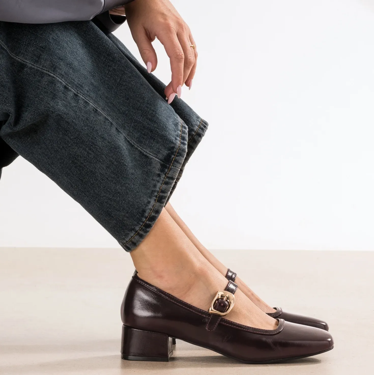 Babies marron foncé cuir