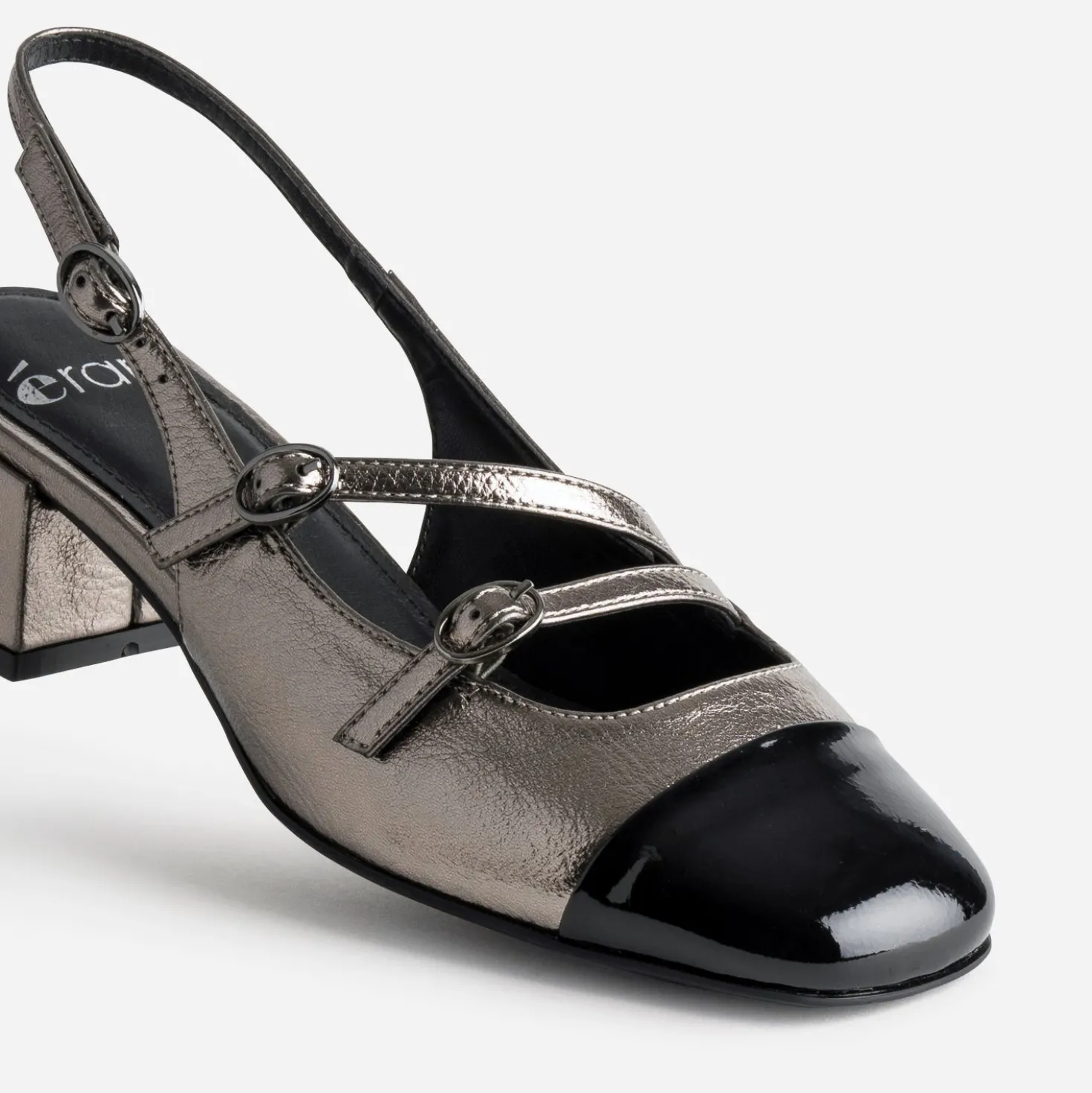 Babies slingback grise métallisée bout verni