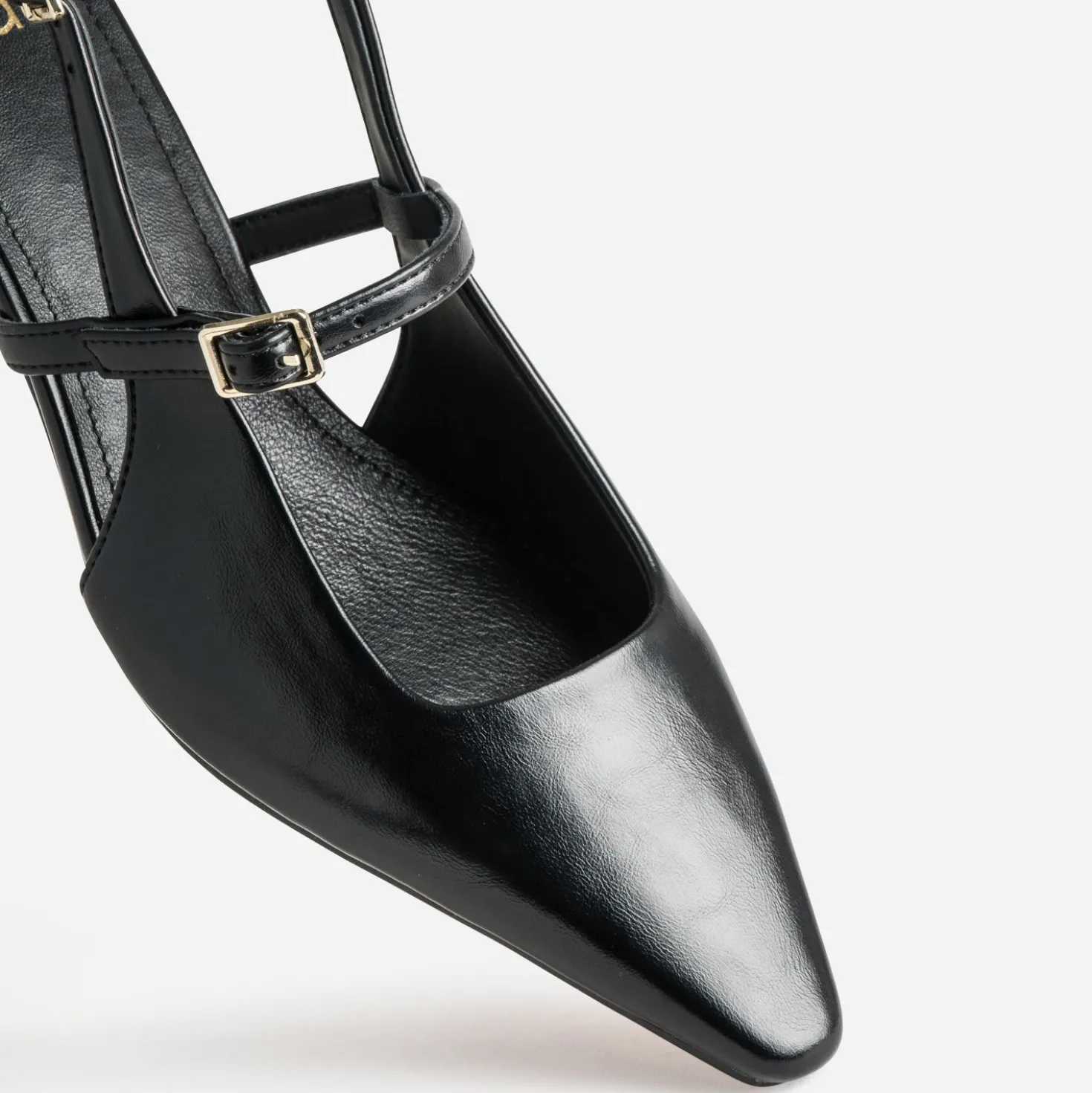 Babies slingback noir à bout pointu