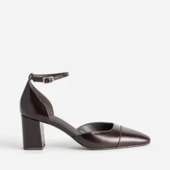 Babies à talon marron cuir bout droit