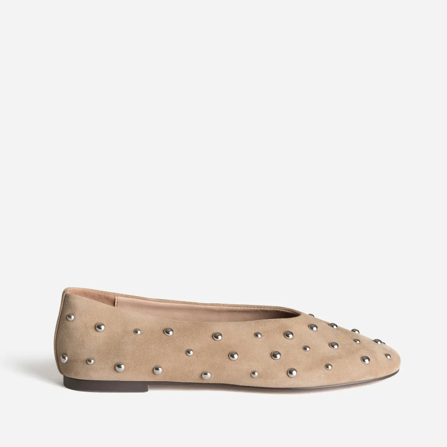 Ballerine beige cuir velours décor clous