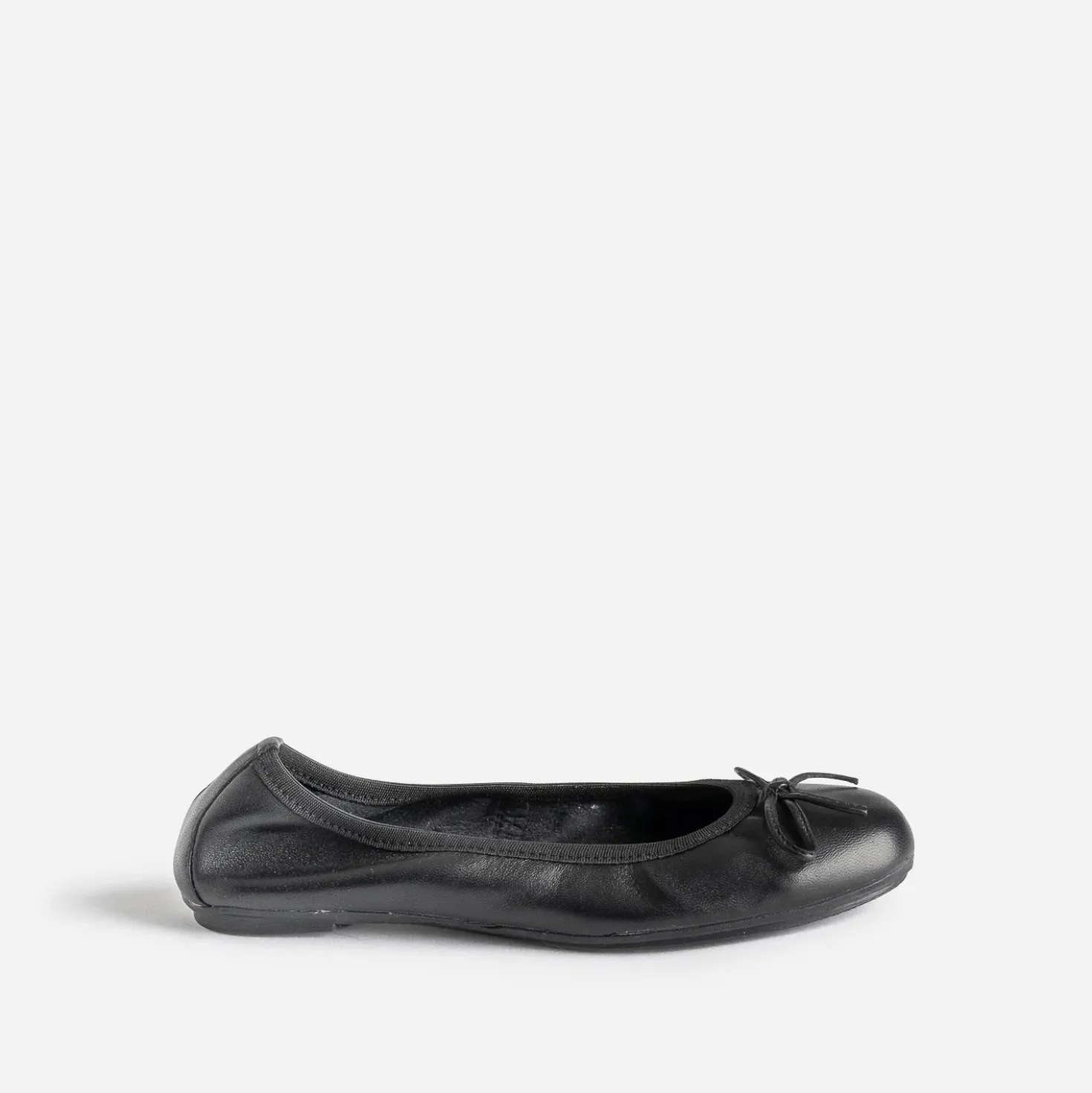 Ballerine éco-conçue BUGGY noire en cuir