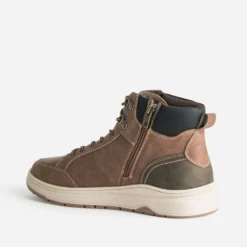 Basket cognac avec découpes
