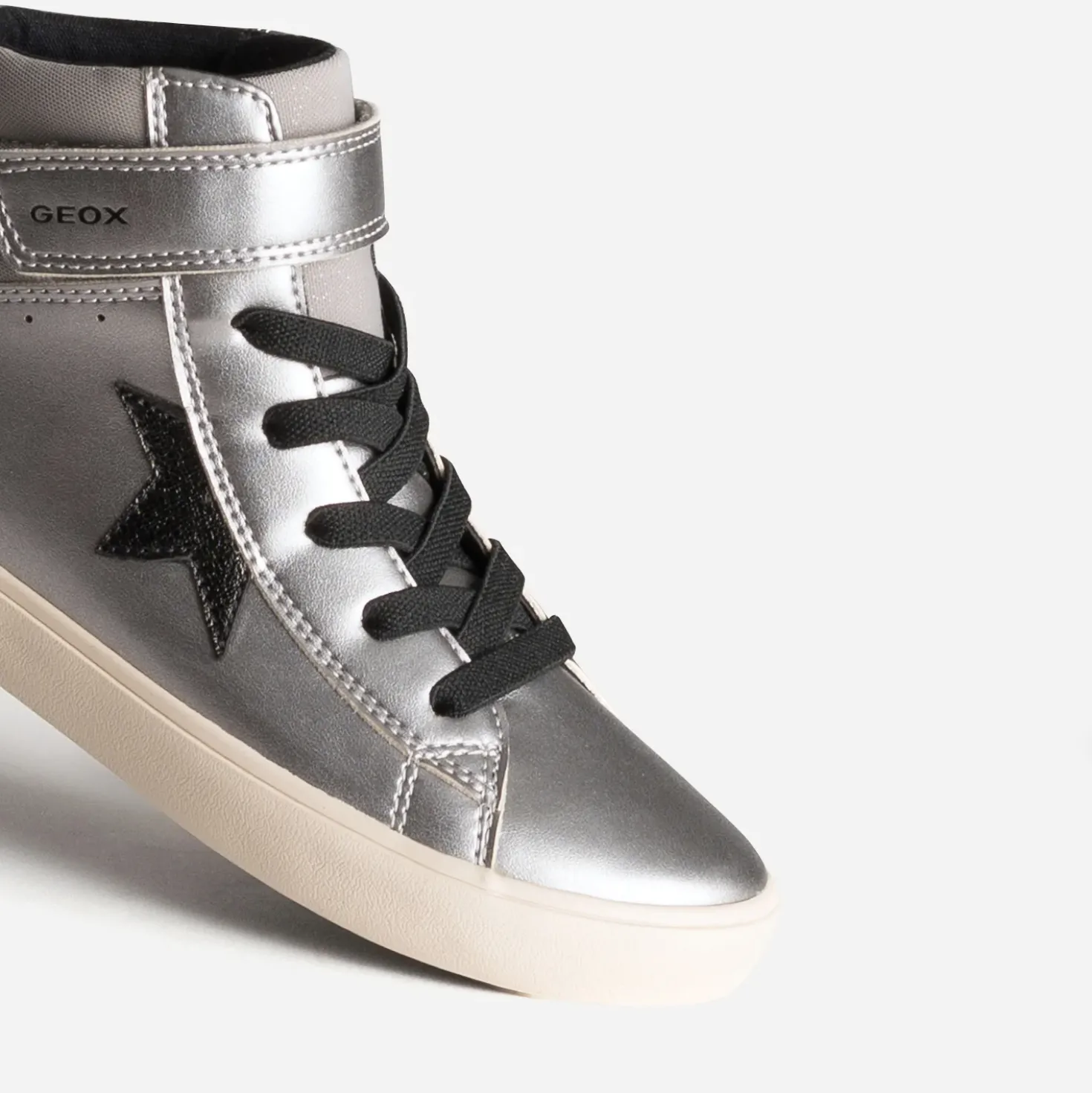 Basket GEOX argent et noir