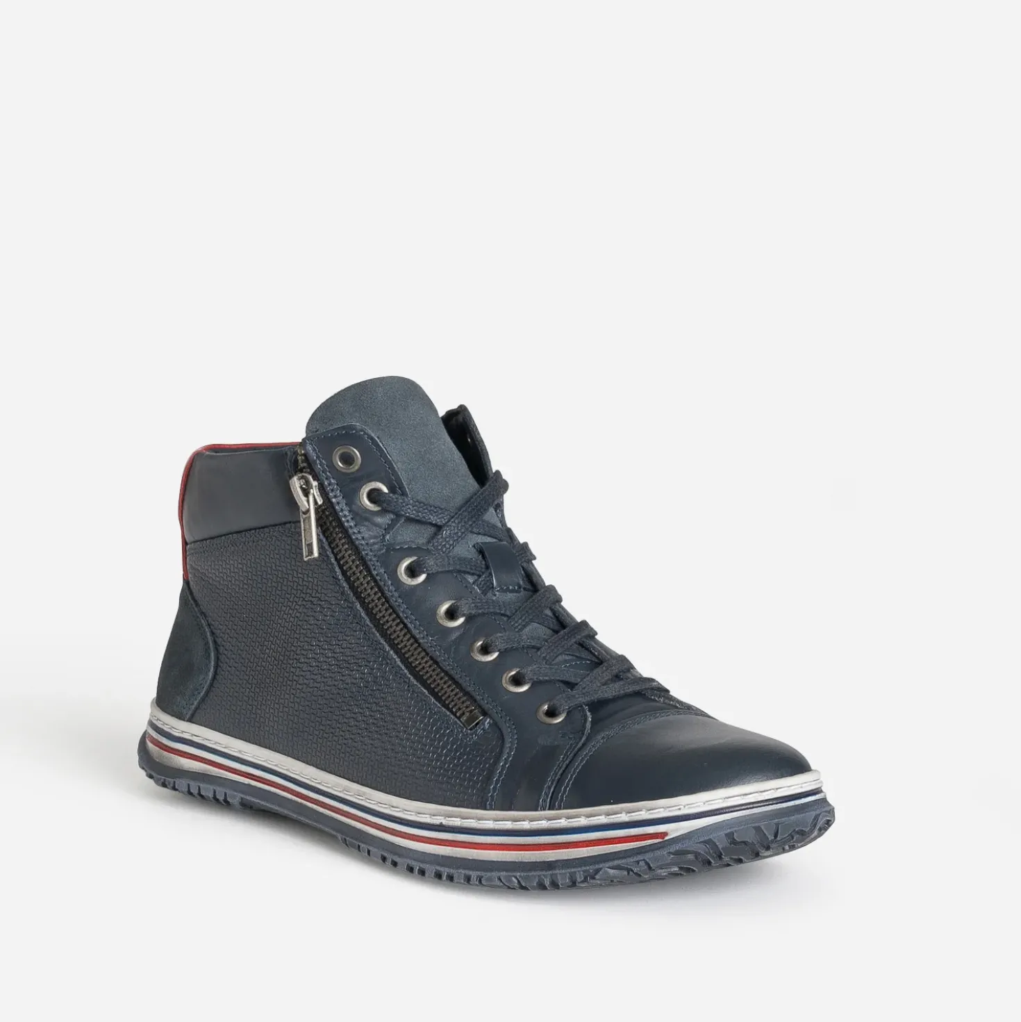 Basket marine en cuir embossé