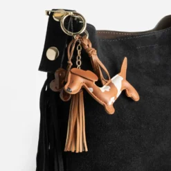 Bijou de sac camel avec chien