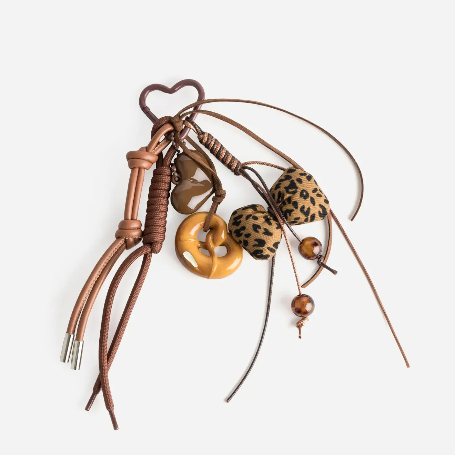 Bijou de sac TEXTO marron