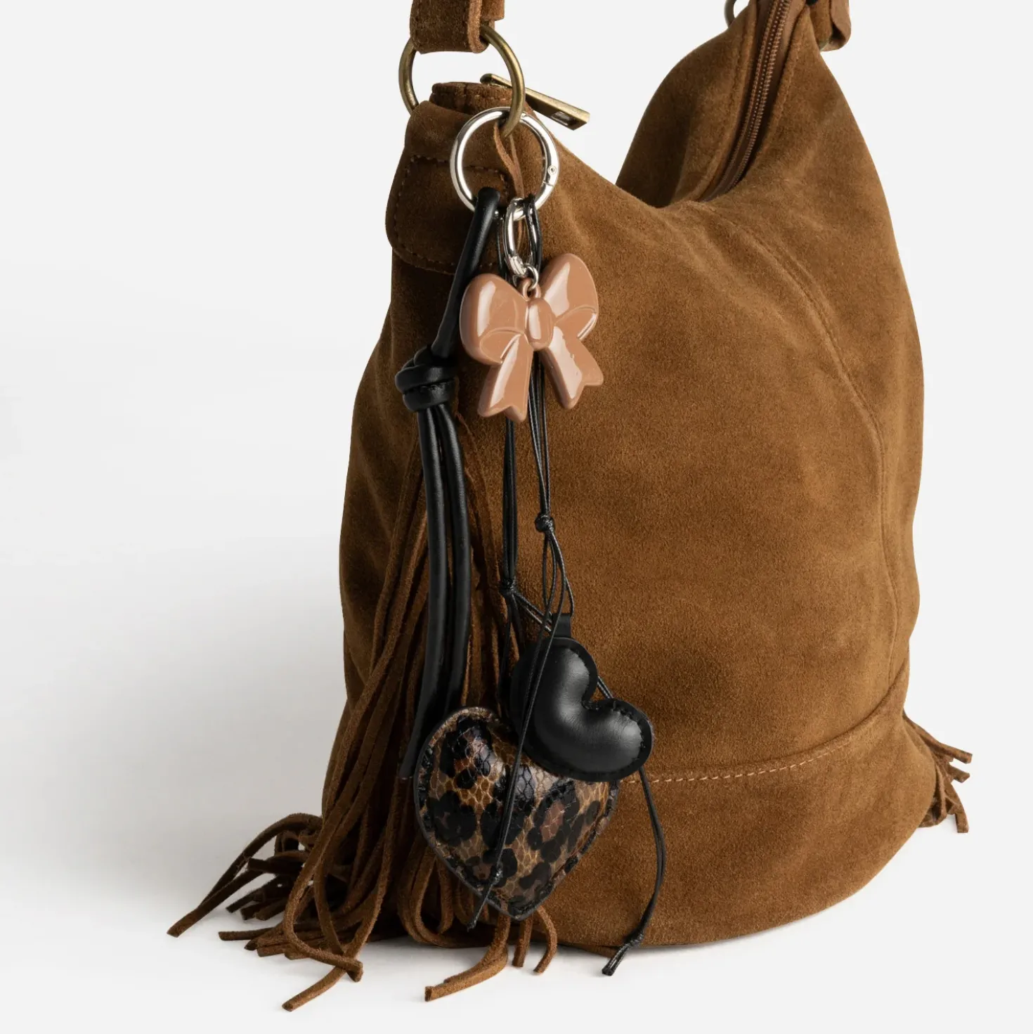 Bijoux de sac avec cœur motif léopard et noeud