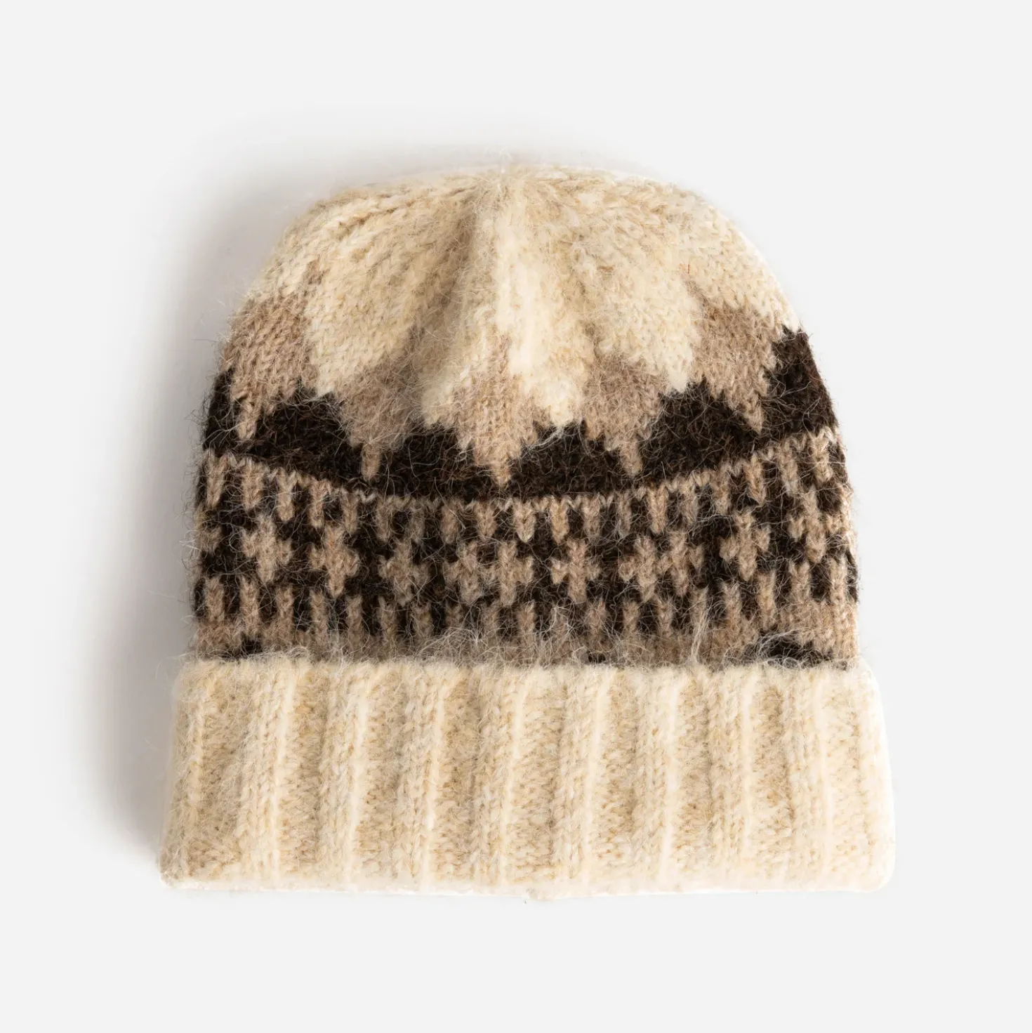 Bonnet beige tricot motif jacquard