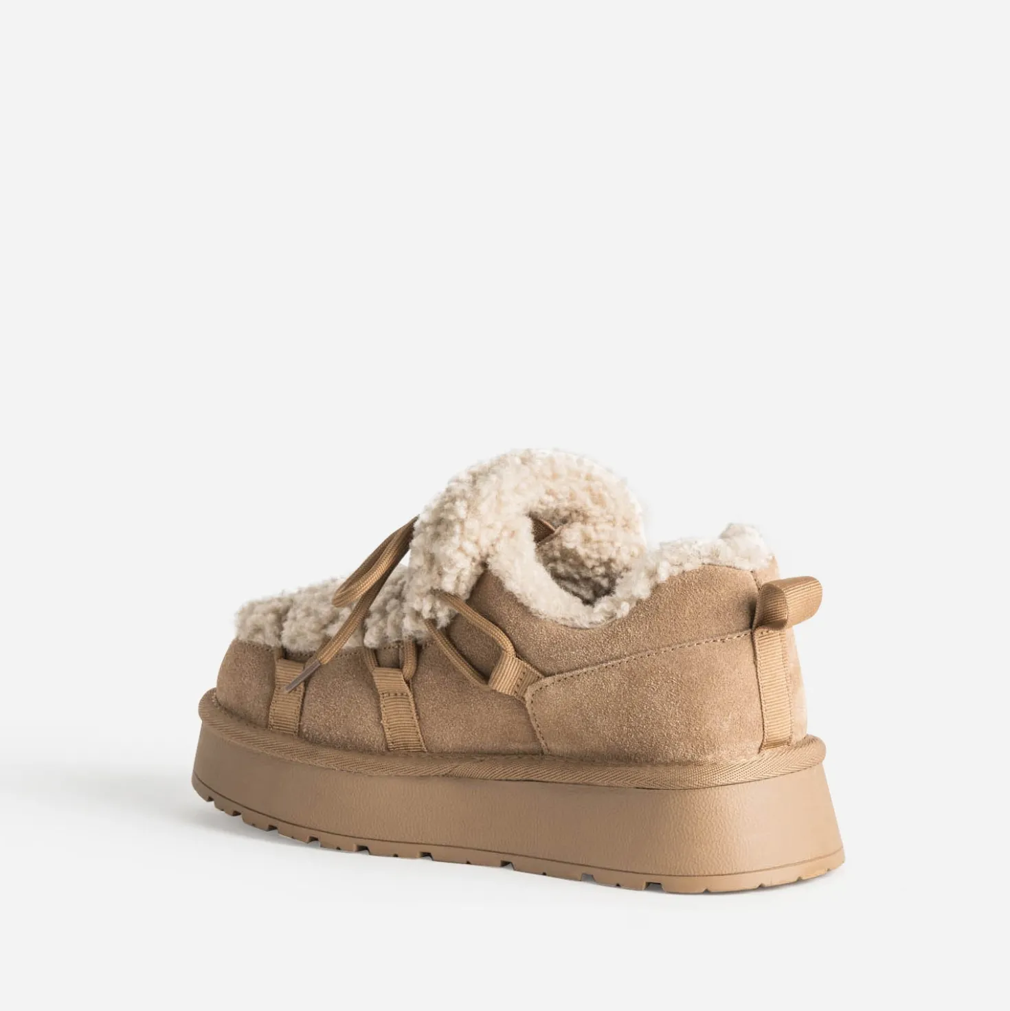Boots basse camel cuir fourré à plateforme