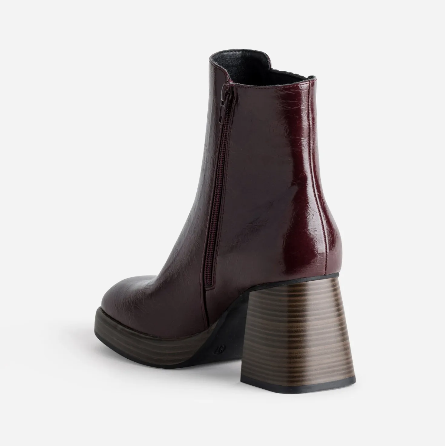 Boots bordeaux à talon lamellé