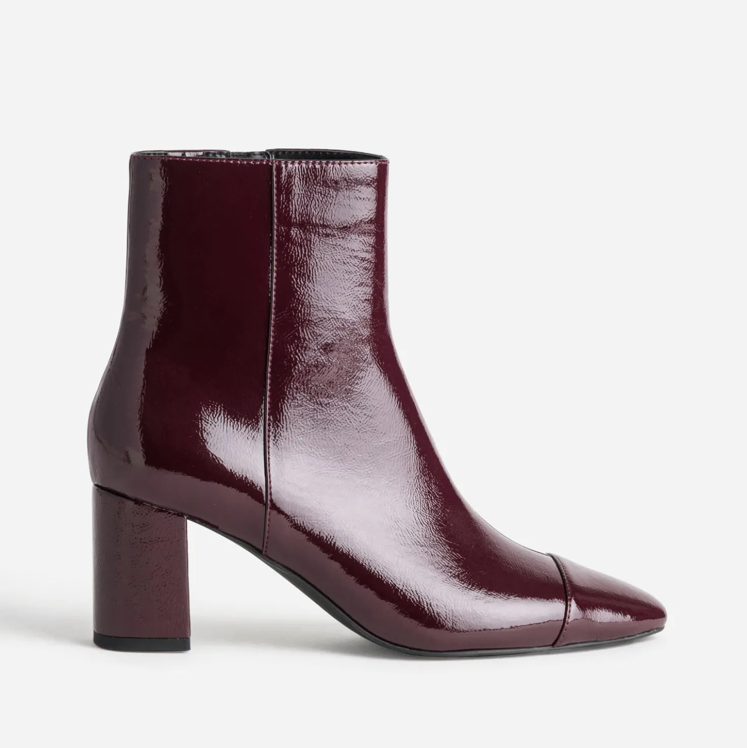 Boots bordeaux verni avec bout droit