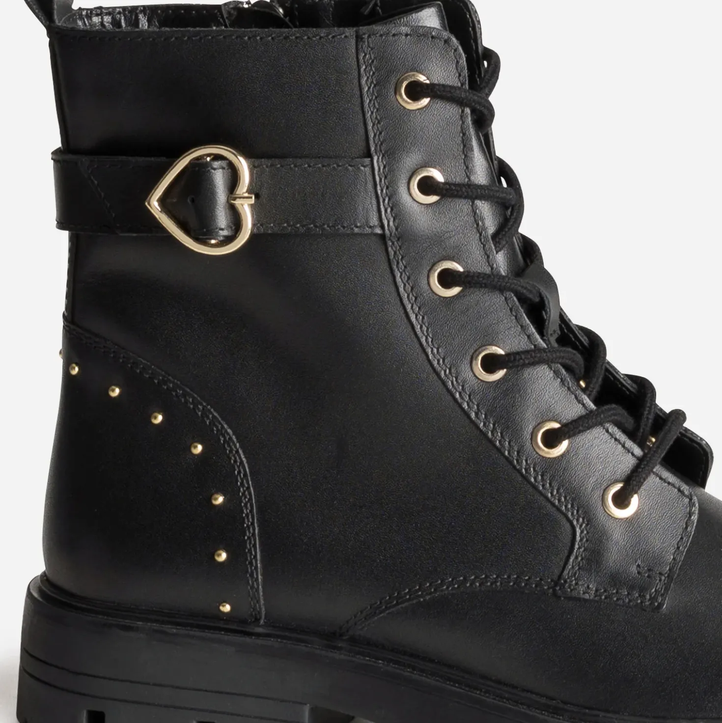Boots BUGGY noir cuir décor clous et coeur
