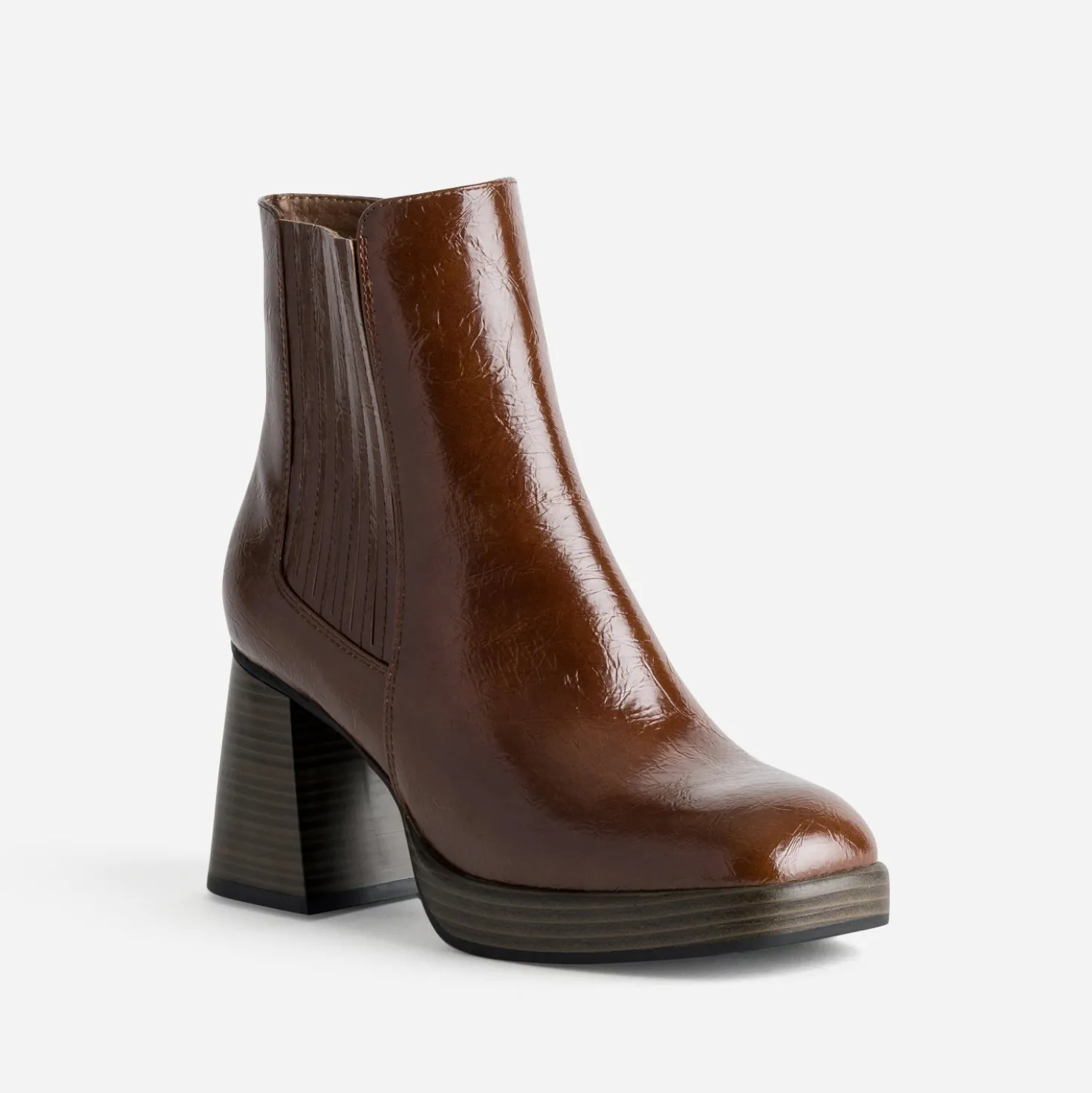 Boots camel à talon lamellé