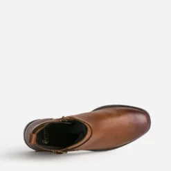 Boots cognac cuir détails effet python