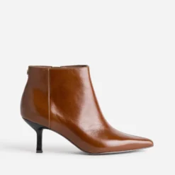 Boots cognac cuir kitten-heel
