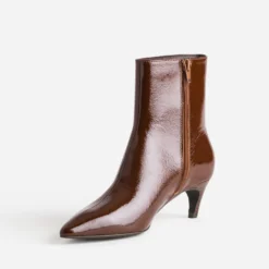 Boots cognac verni cuir petit talon