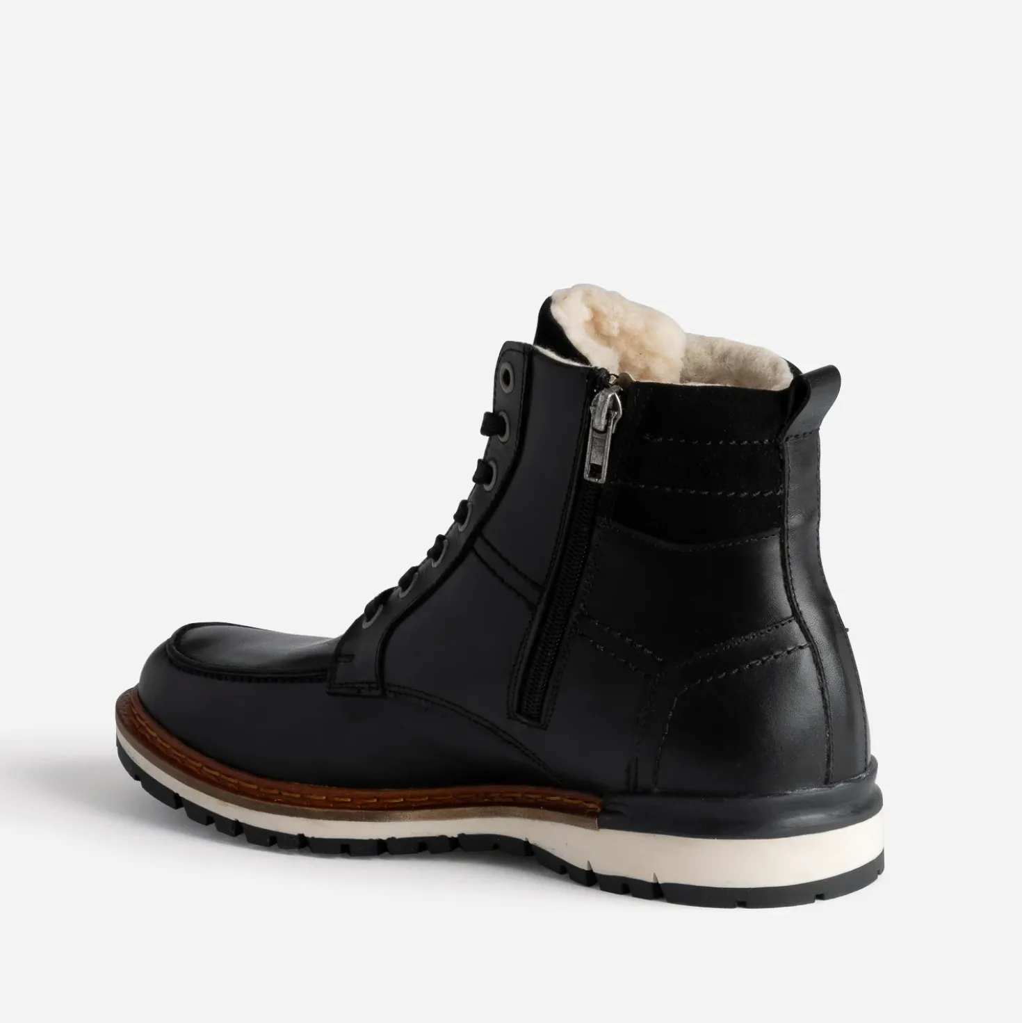 Boots cranté fourré en cuir noir