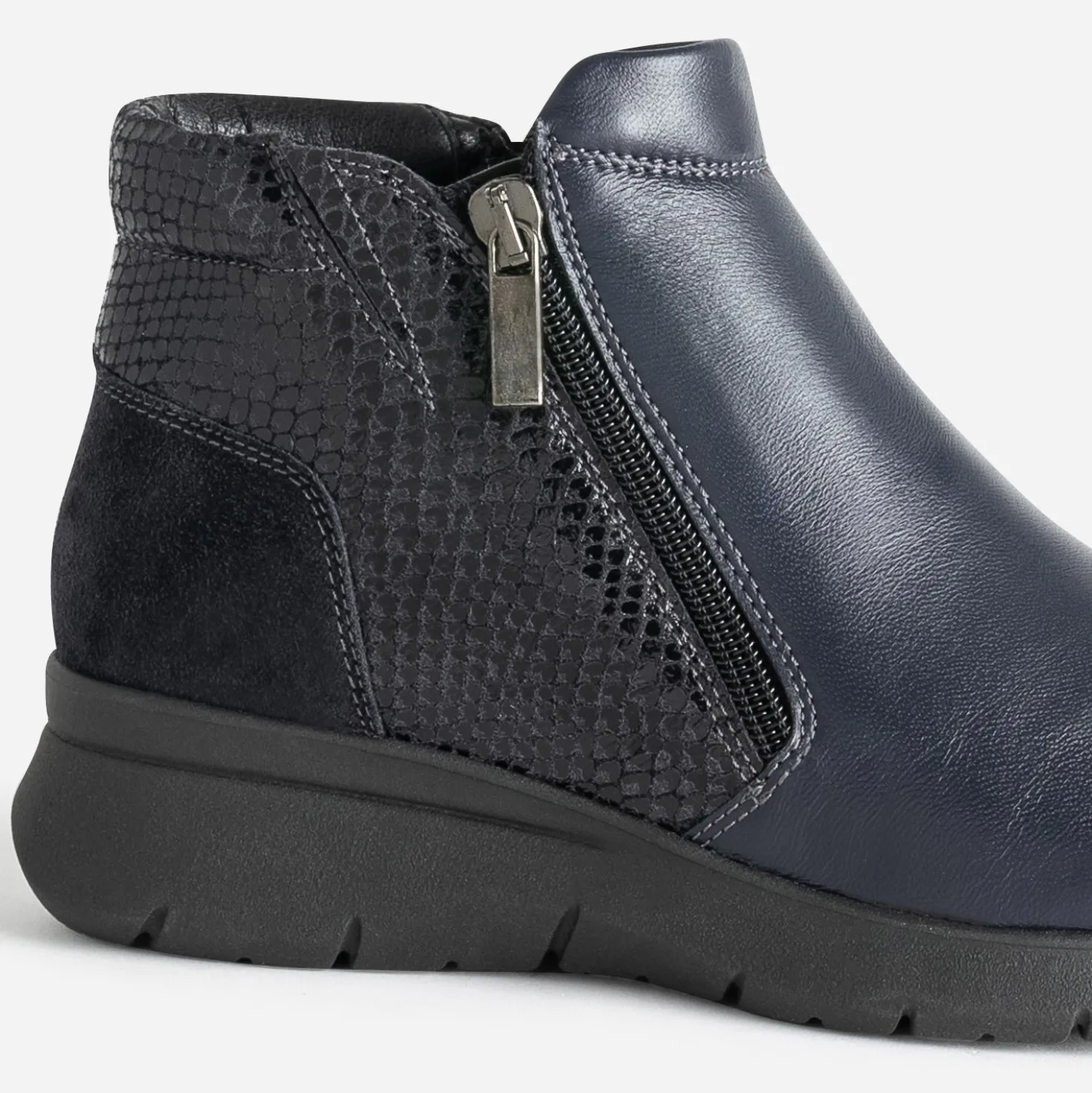 Boots FRANCE ARNO marine en cuir