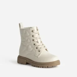 Boots à lacet BUGGY beige matelassage cœurs