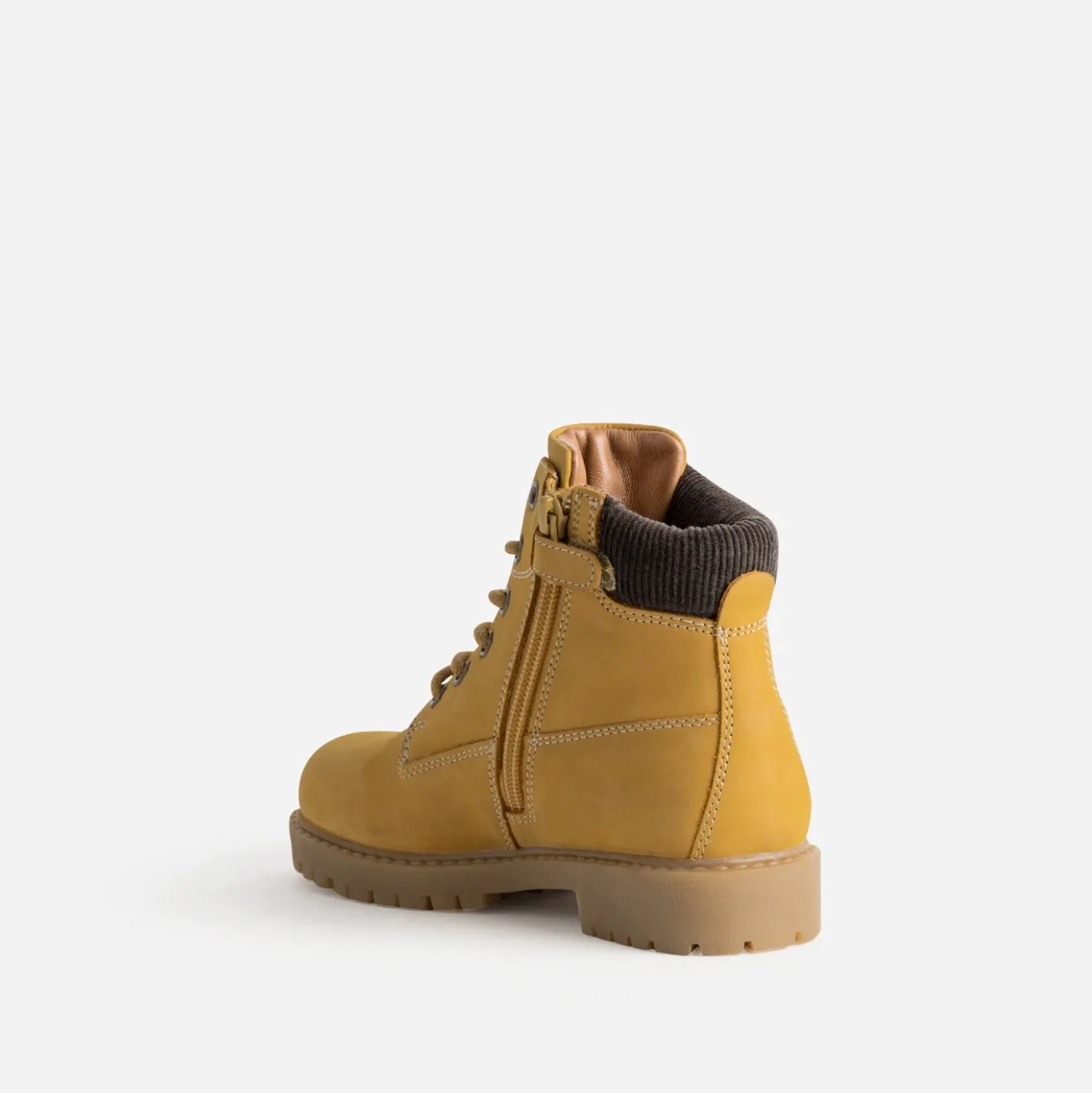 Boots à lacet BUGGY jaune cuir velours