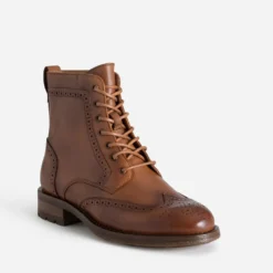Boots à lacet cognac cuir bout fleuri