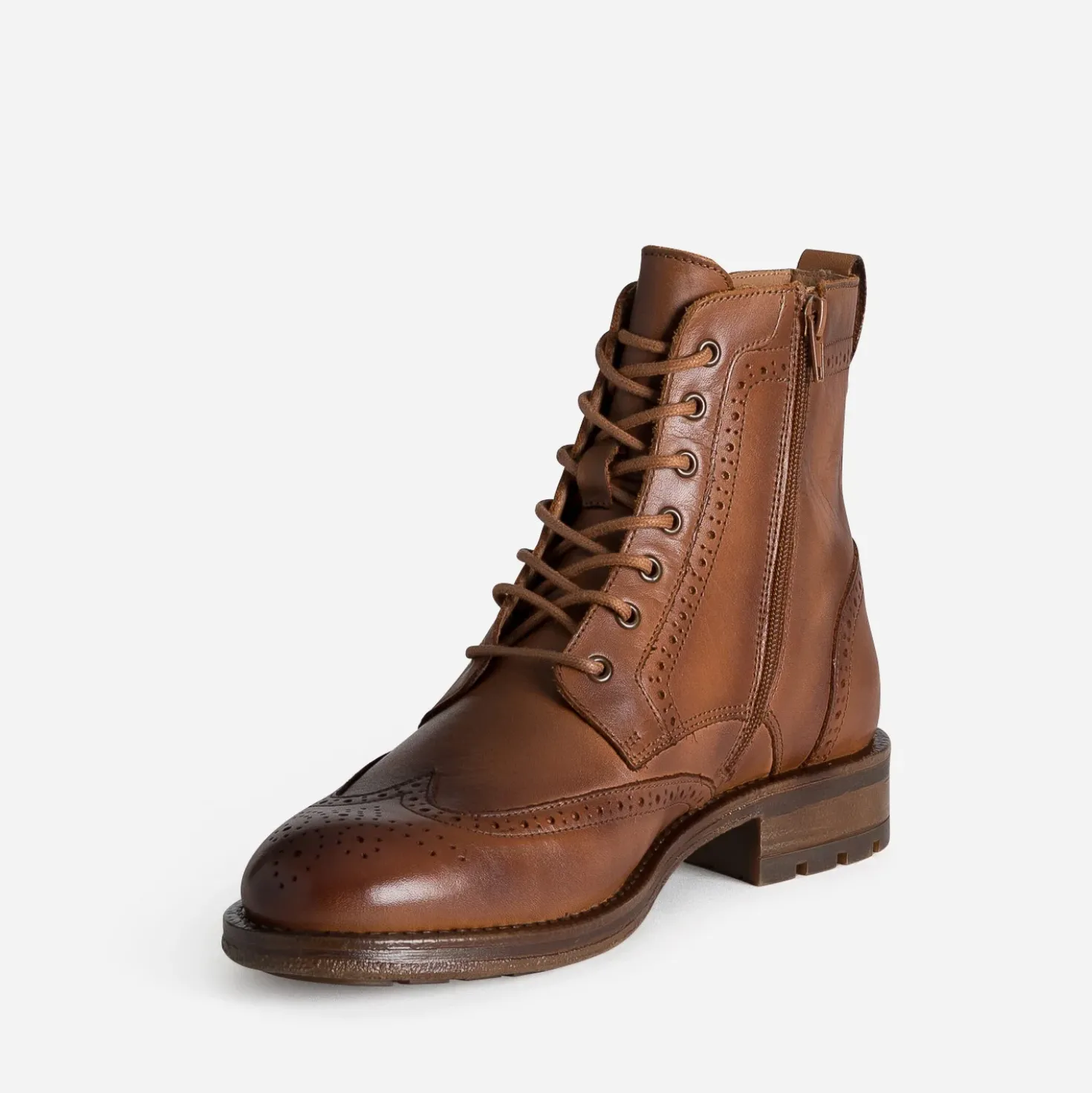 Boots à lacet cognac cuir bout fleuri