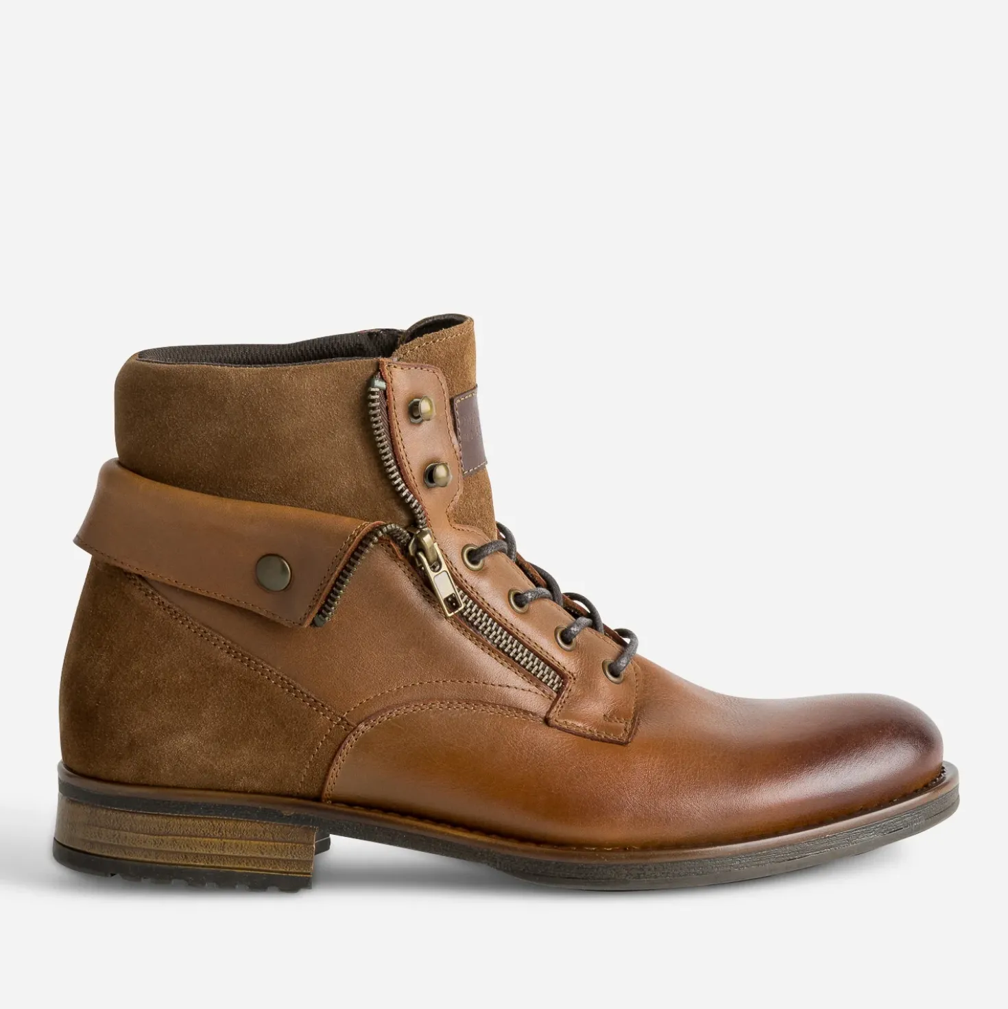 Boots à lacet cognac cuir à revers