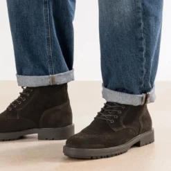 Boots lacet marron cuir velours