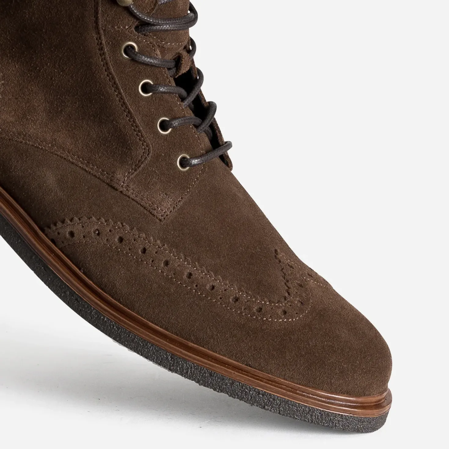 Boots à lacet marron cuir velours bout fleuri