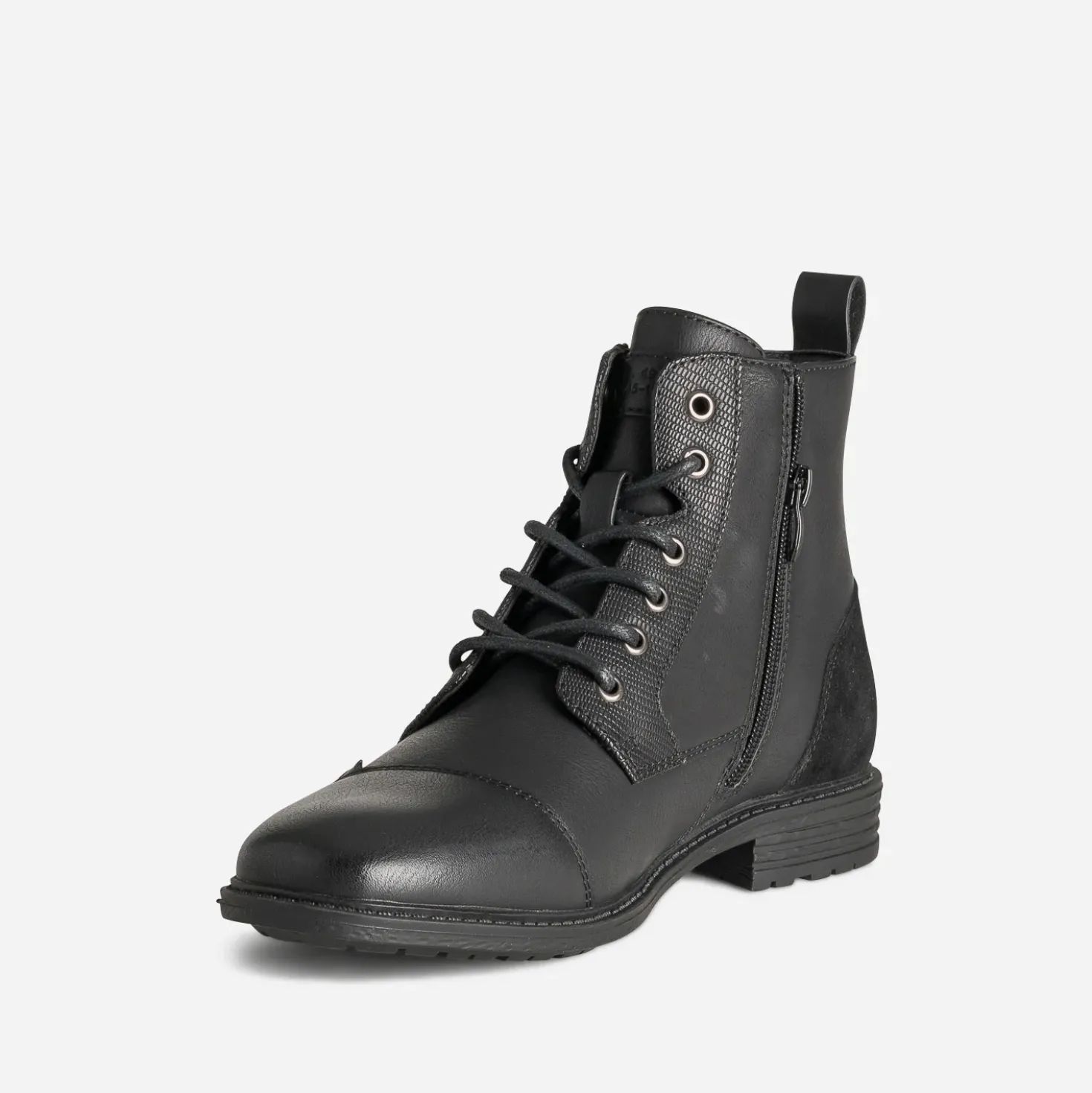 Boots à lacet noir cuir bout droit