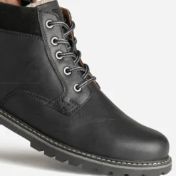 Boots à lacet noir cuir semelle crantée