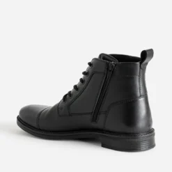 Boots à lacet noir en cuir