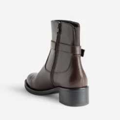 Boots marron cuir avec boucle