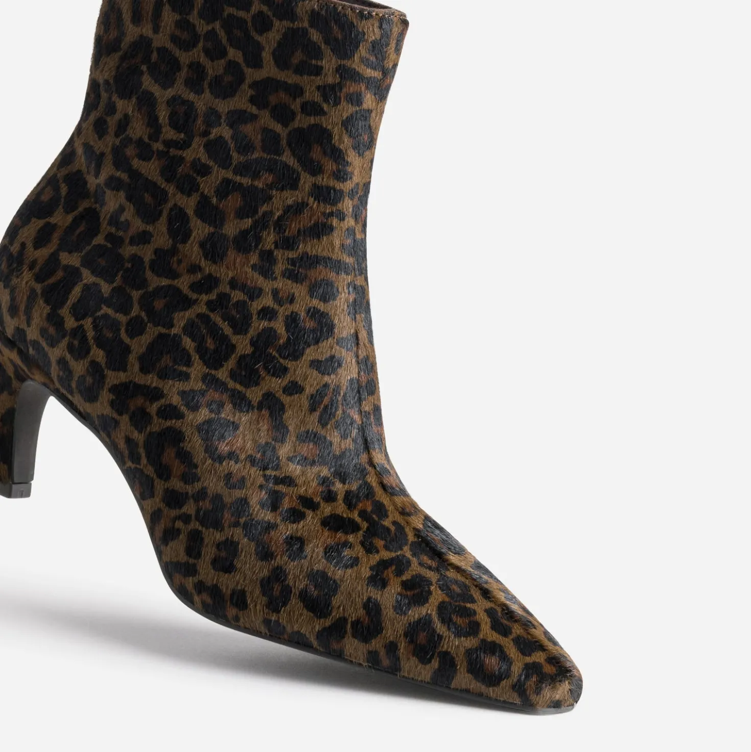 Boots marron cuir motif léopard
