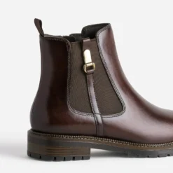 Boots marron cuir patte fantaisie