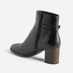 Boots noir éco-conçu en cuir avec bride
