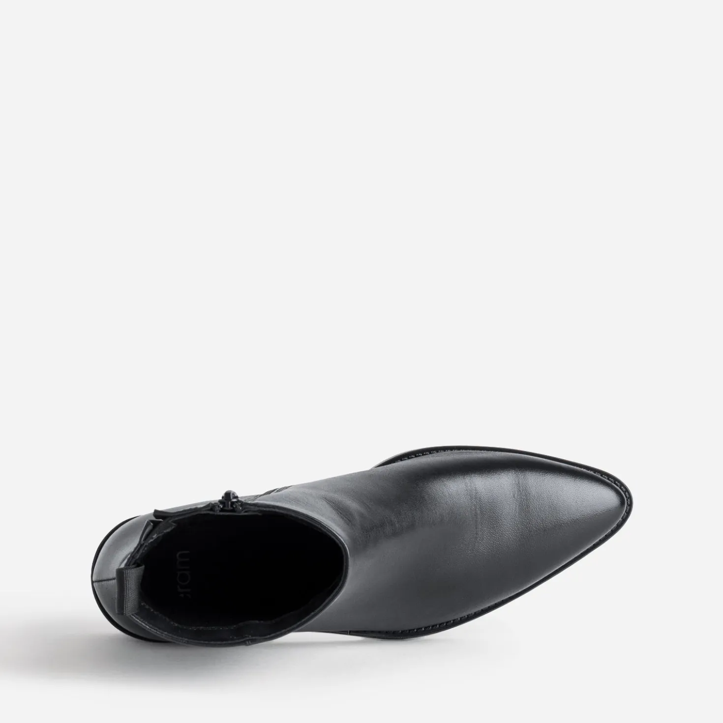 Boots noir cuir bout pointu