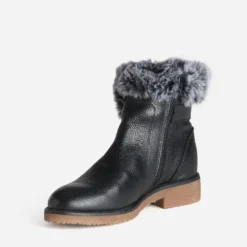 Boots noir cuir bride et tige fourrée