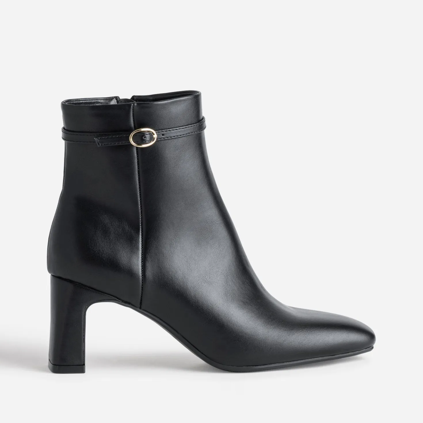 Boots noir cuir à fine bride