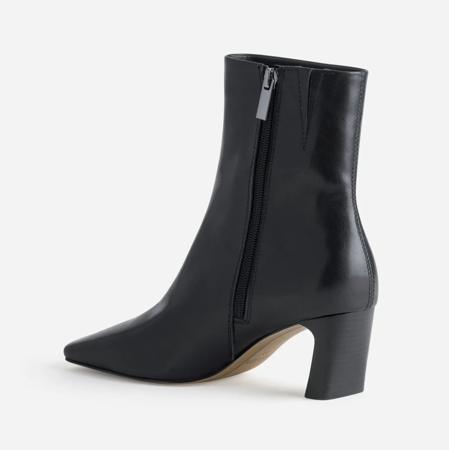 Boots noir cuir talon incurvé