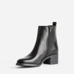 Boots noir en cuir