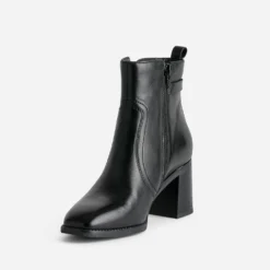 Boots noir en cuir à talon