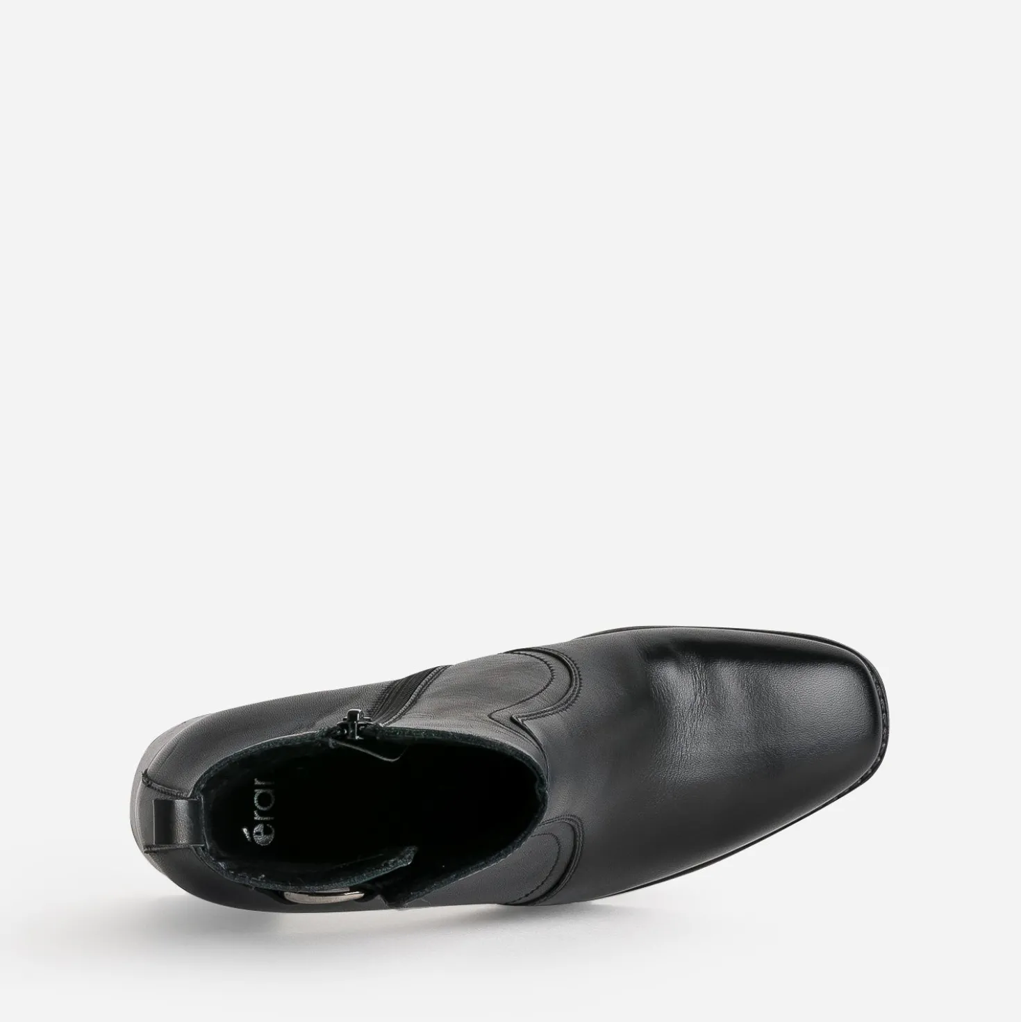 Boots noir en cuir à talon