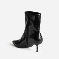 Boots noir glacé kitten-heel