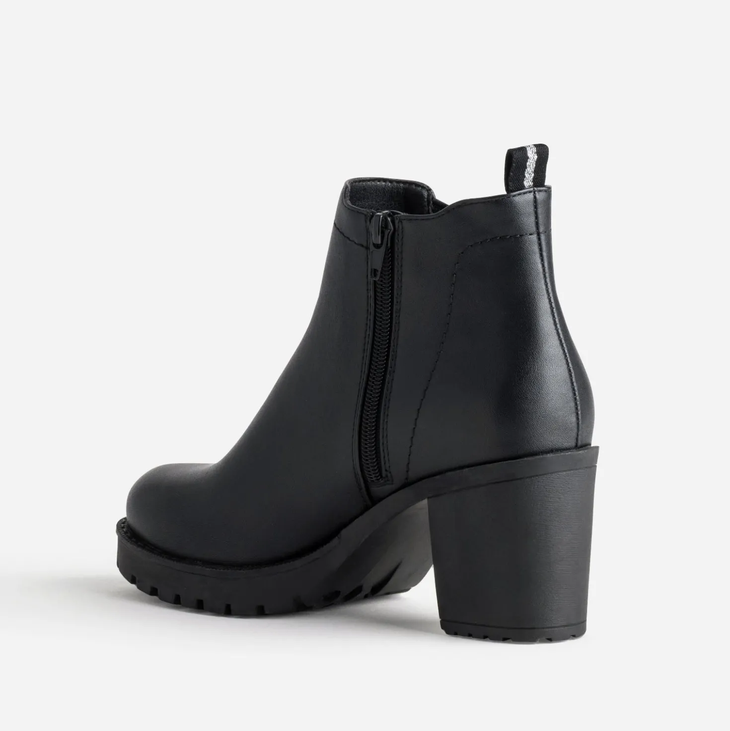 Boots noir semelle crantée