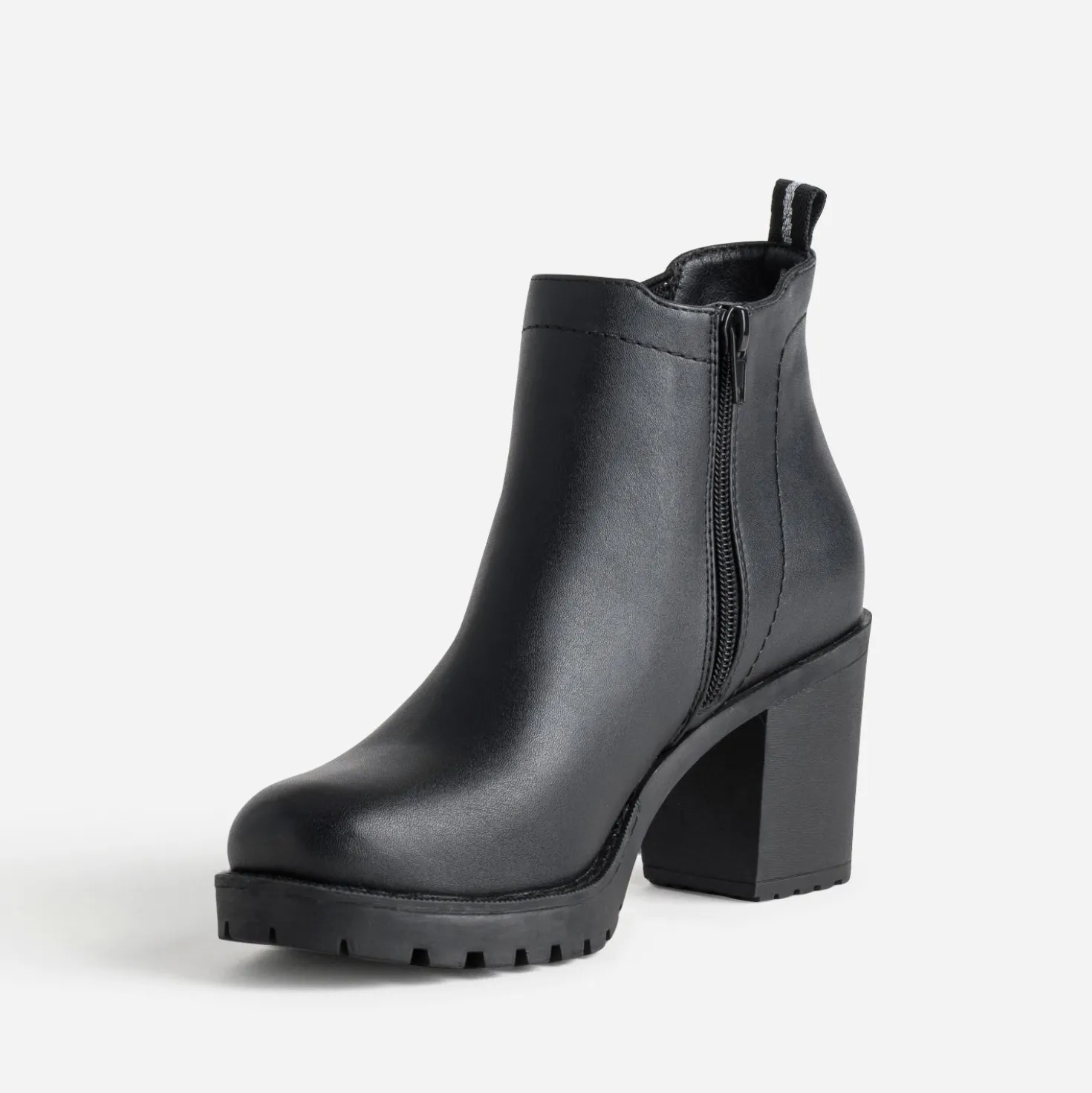 Boots noir semelle crantée